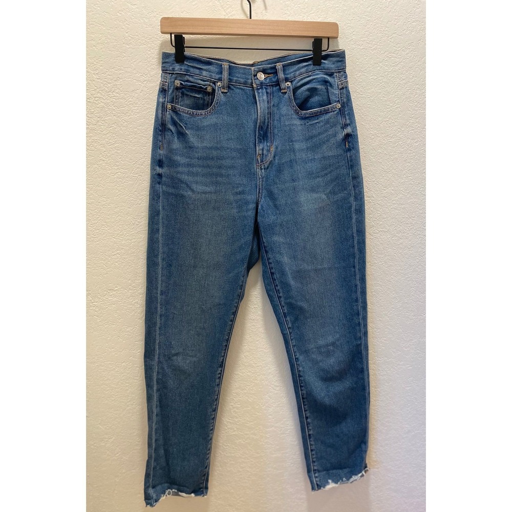American Eagle Outfitters Mom Jeans Medium Wash Distressed Raw Hem Size 6